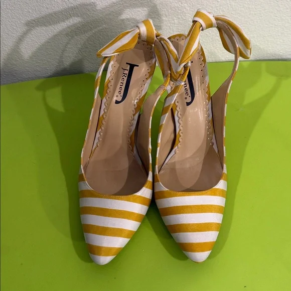 J. Renee’ - Picture 2 of 4